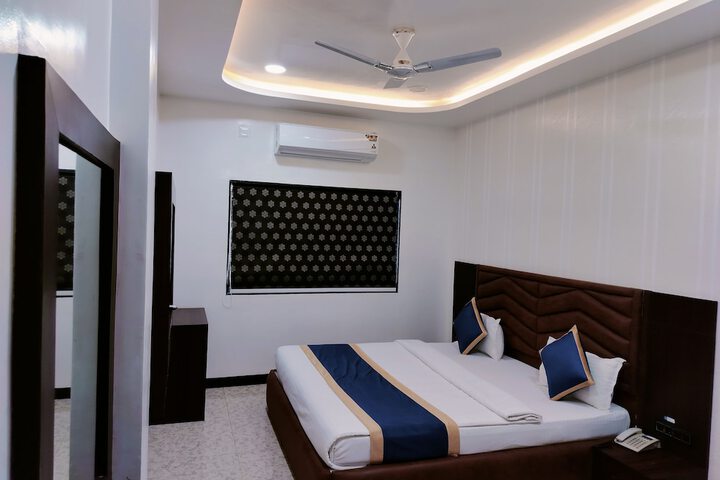 Room 4 of 29