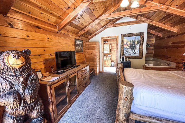 Room 25 of 51