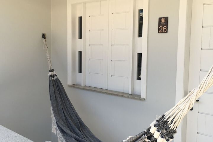 Room 4 of 22