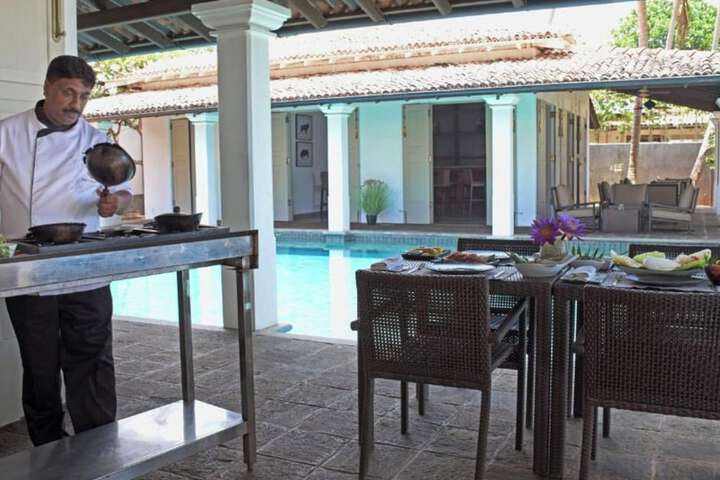 Breakfast area