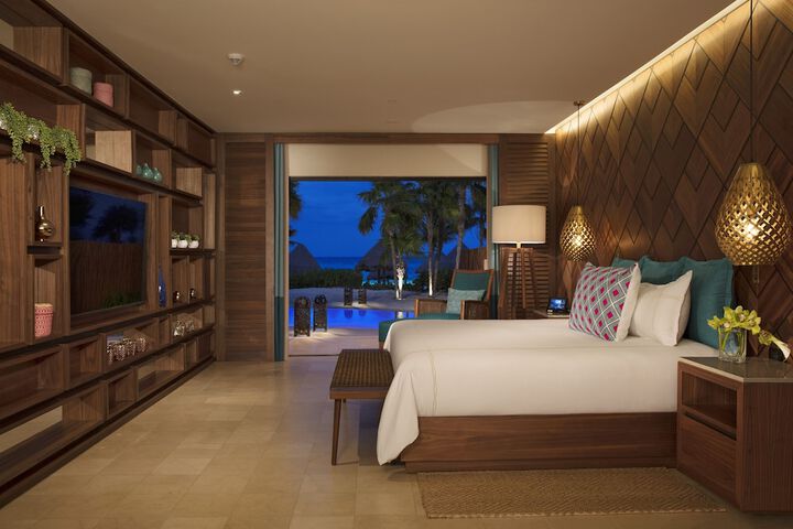 Room 10 of 79