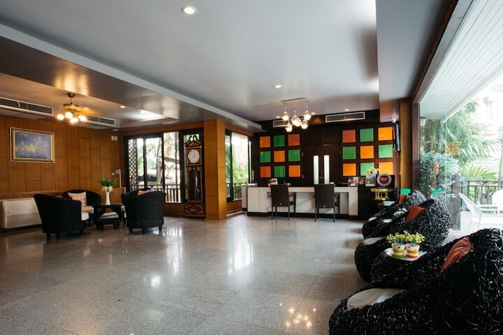 Hotel Interior 5 of 140