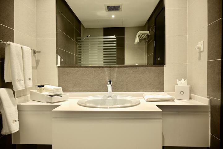 Room 21 of 46