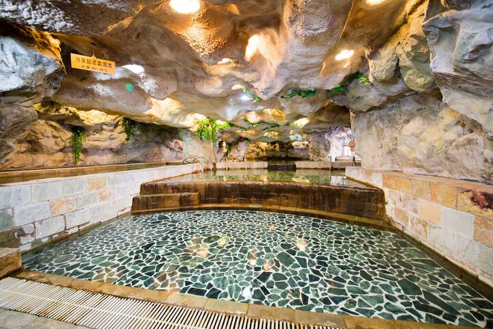 Pool Hotel