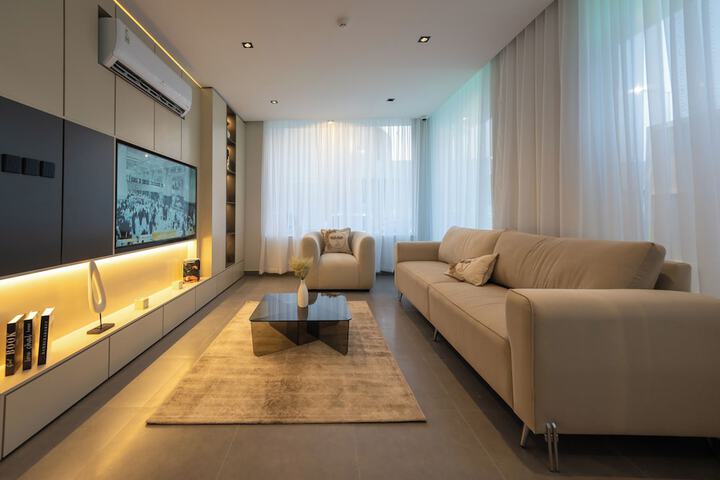 Room 21 of 40