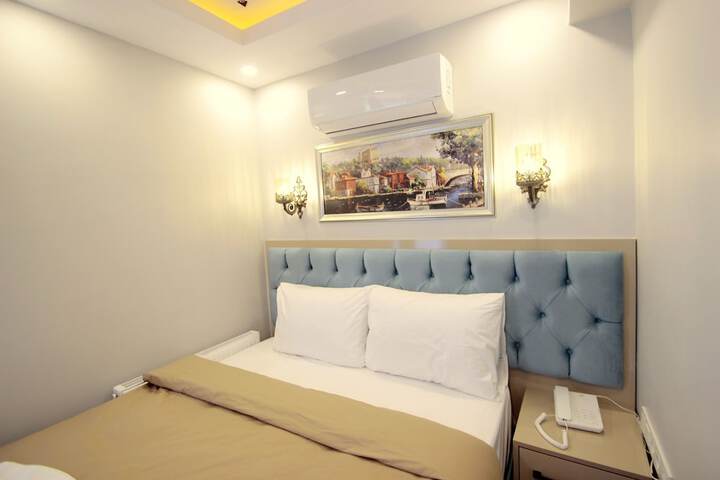 Room 15 of 87