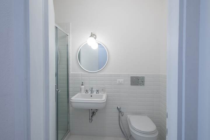 Room 19 of 21
