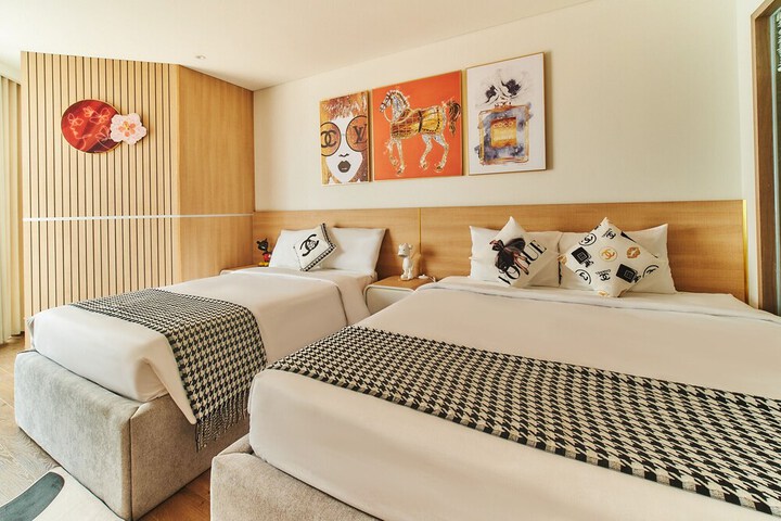 Room 14 of 130