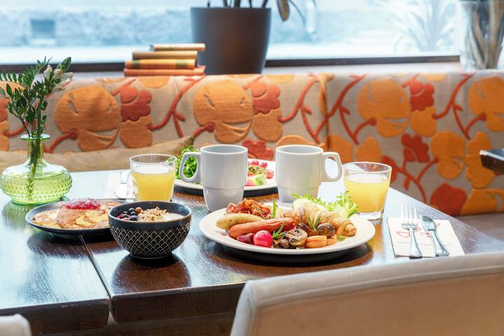 Breakfast meal