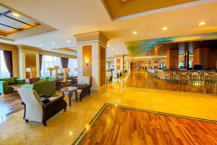 Hotel Interior 15 of 201