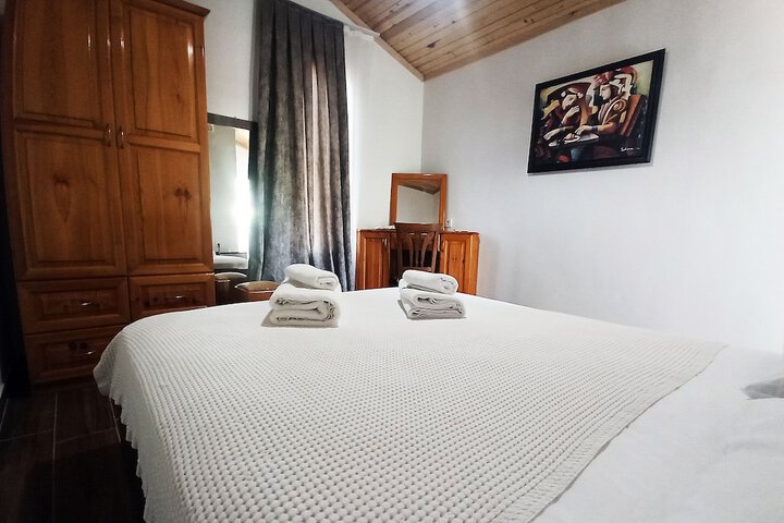 Room 37 of 95
