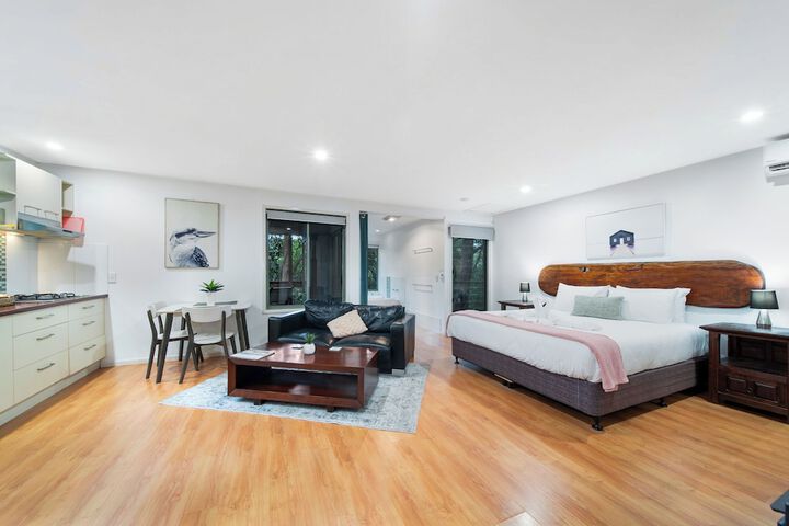 Room 12 of 51