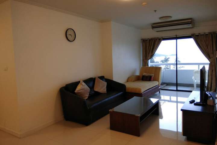 Room 30 of 59