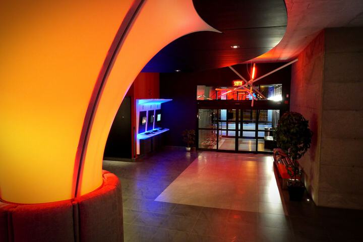 Hotel 3 of 94