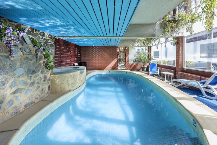 Pool 53 of 69