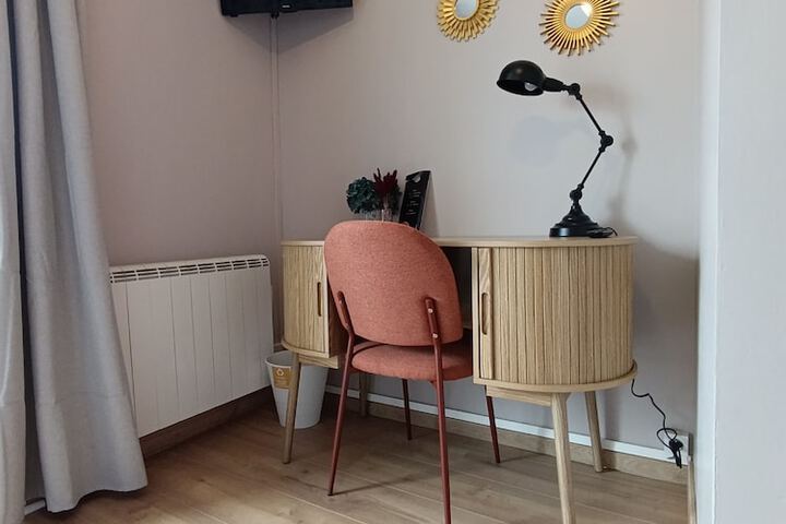 Room 28 of 55
