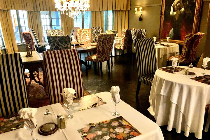 Dining 217 of 275
