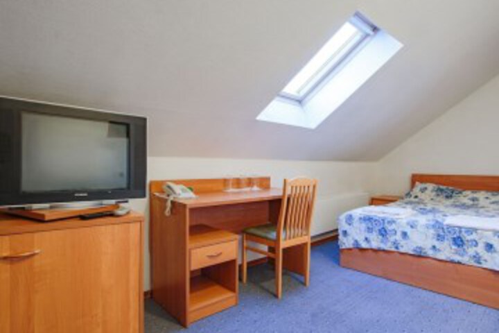 Room 26 of 111