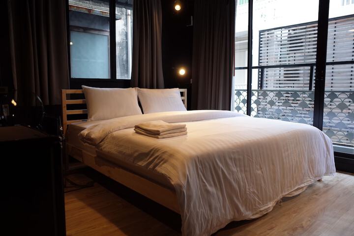 Room 25 of 30