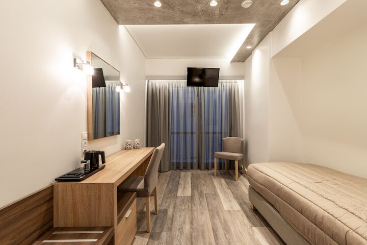 Room 41 of 70