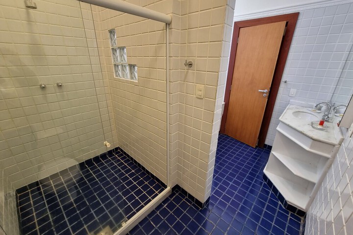 Room 97 of 152
