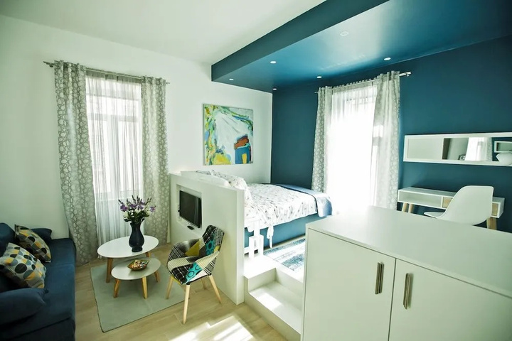 Room 2 of 12