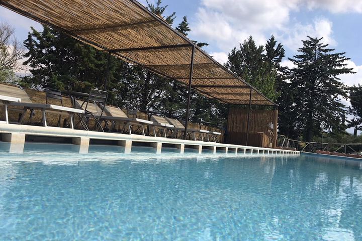 Hotel Pool
