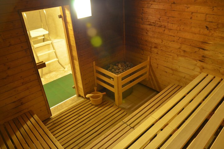 Spa 20 of 32