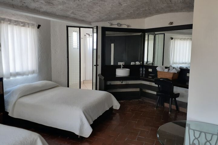 Room 30 of 66