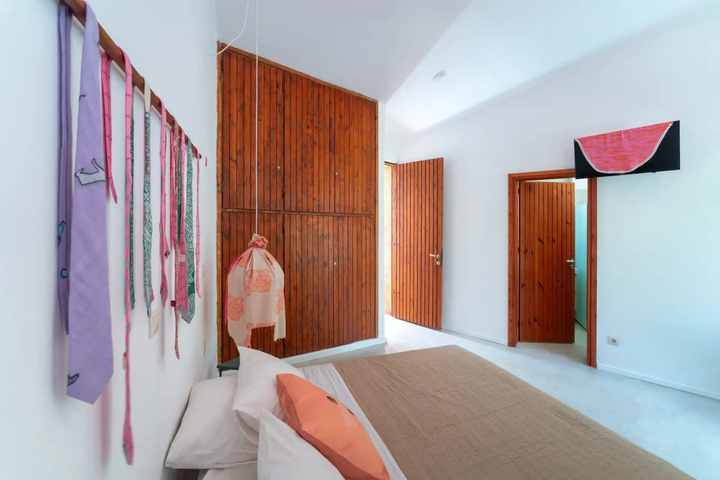 Room 6 of 20