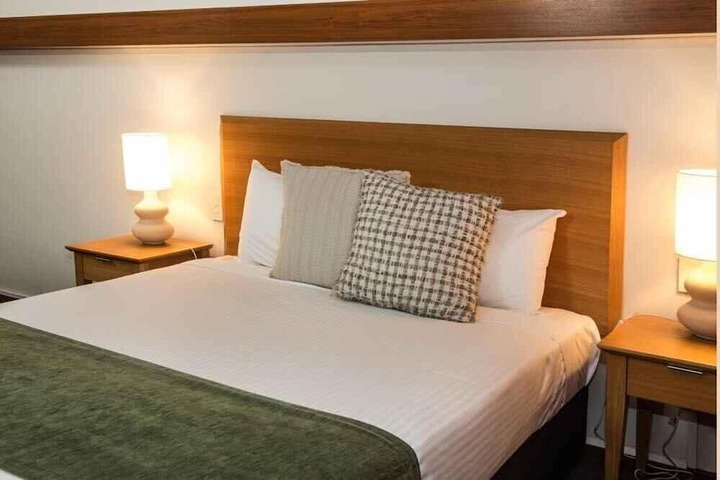 Room 40 of 73