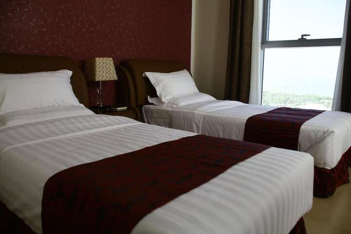 Room 16 of 47