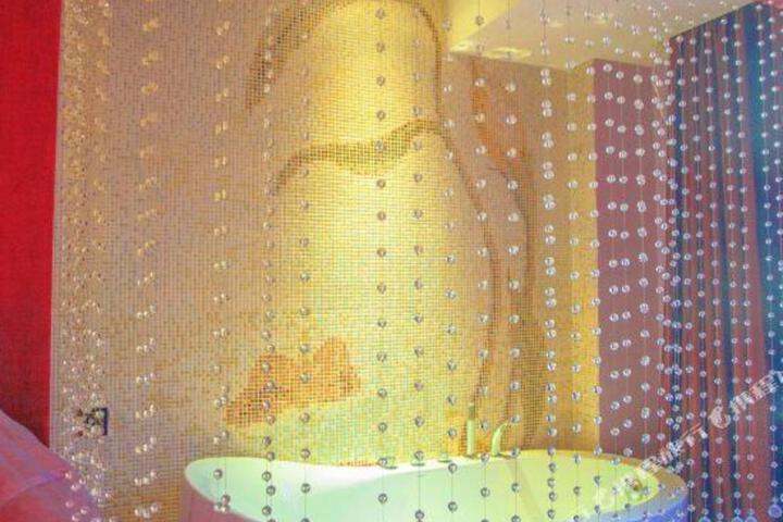 General 6 of 23