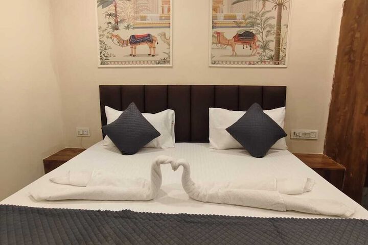 Room 27 of 88