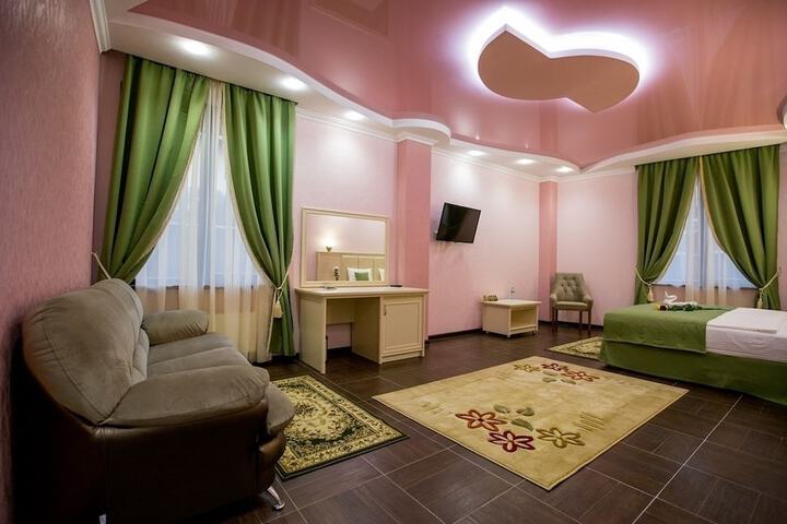 Room 27 of 54