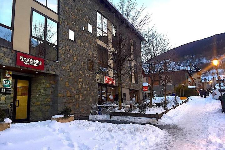 Hotel Entry