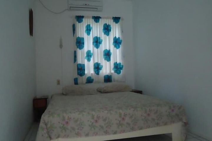 Room 5 of 39