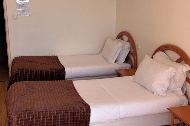 Room 30 of 76