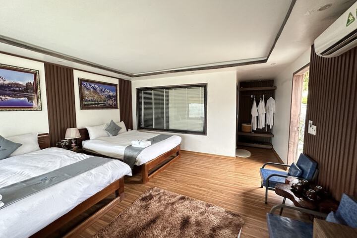 Room 5 of 87