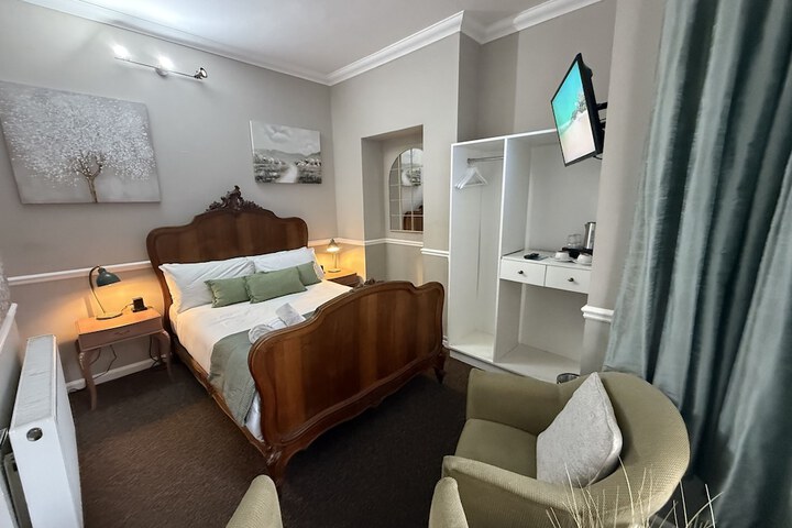 Room 18 of 72