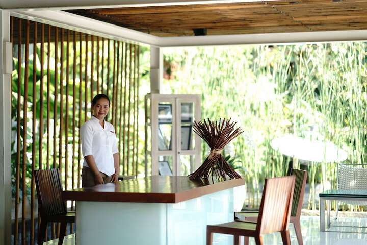 Guest Lobby