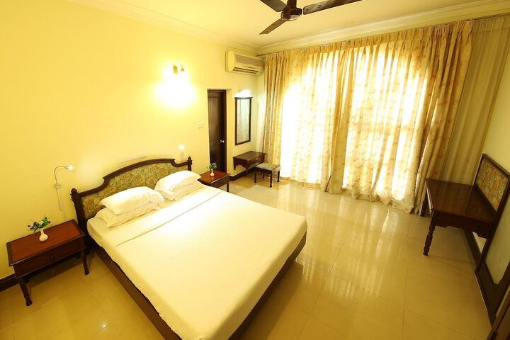 Room 4 of 21