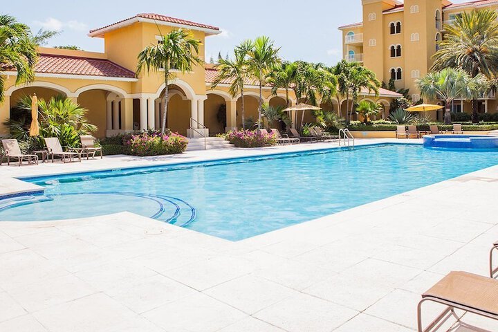 Pools & Facilities
