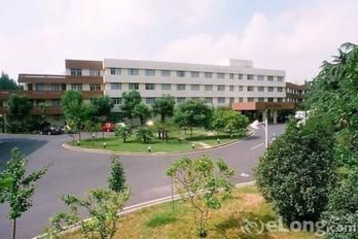 Hotel 5 of 73