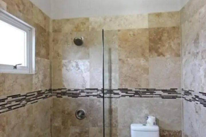 Room 10 of 23