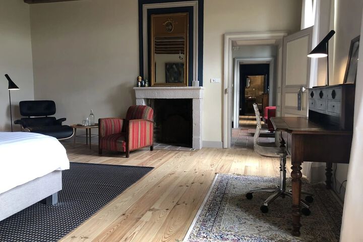 Room 29 of 144