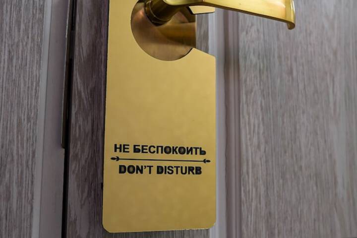 Room 10 of 46