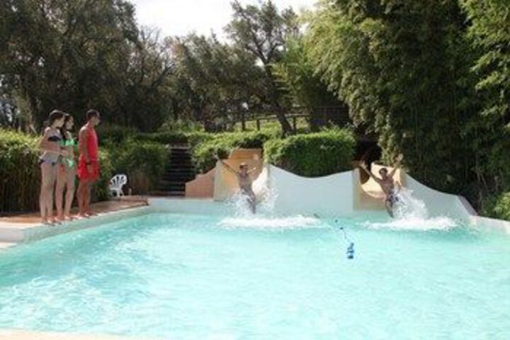 Pool 169 of 228