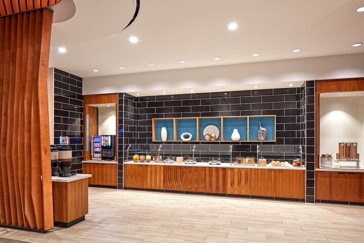 Breakfast area