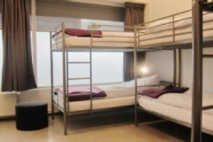 Room 202 of 276